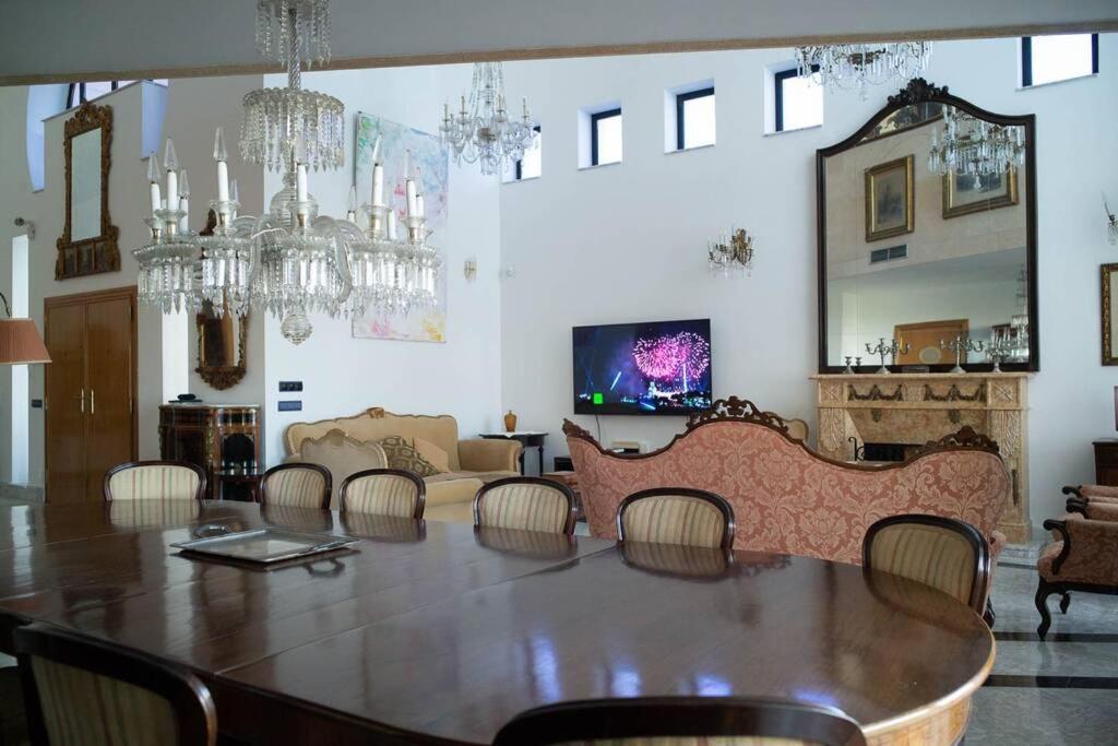 Beachside Villa In Puerto Marina, Benalmádena Eksteriør bilde