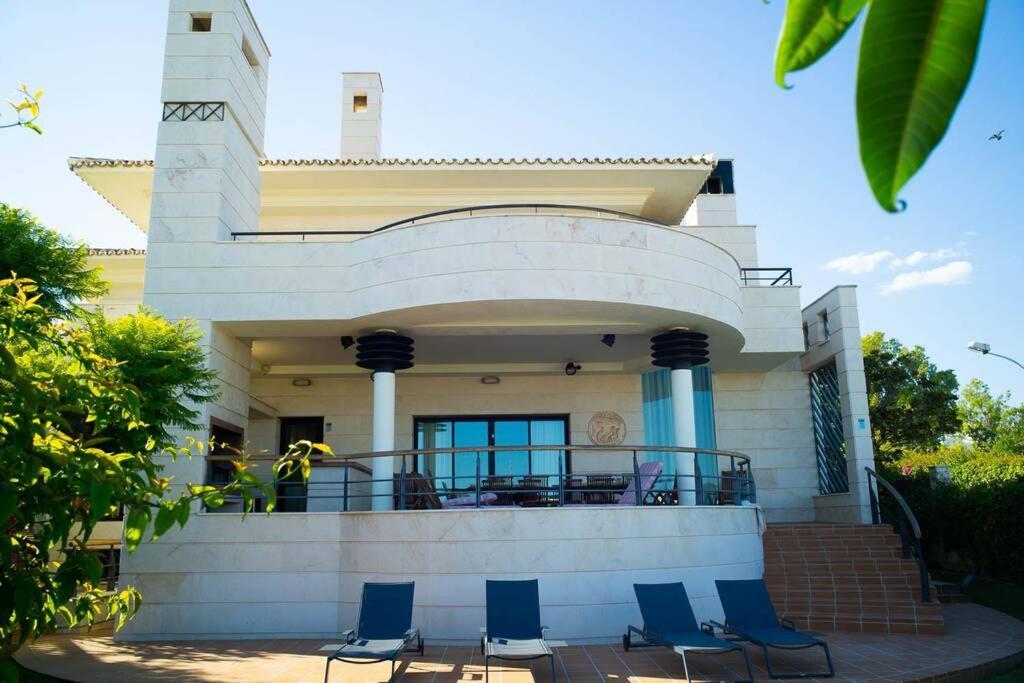 Beachside Villa In Puerto Marina, Benalmádena Eksteriør bilde